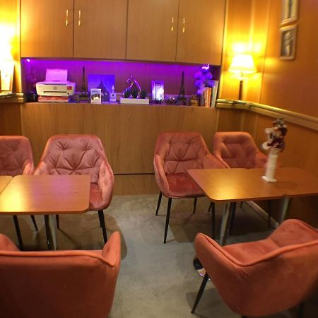 Le Nouvel Hotel Du Theatre Париж Екстериор снимка