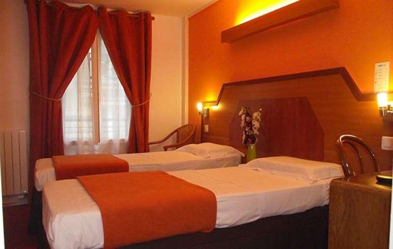 Le Nouvel Hotel Du Theatre Париж Стая снимка