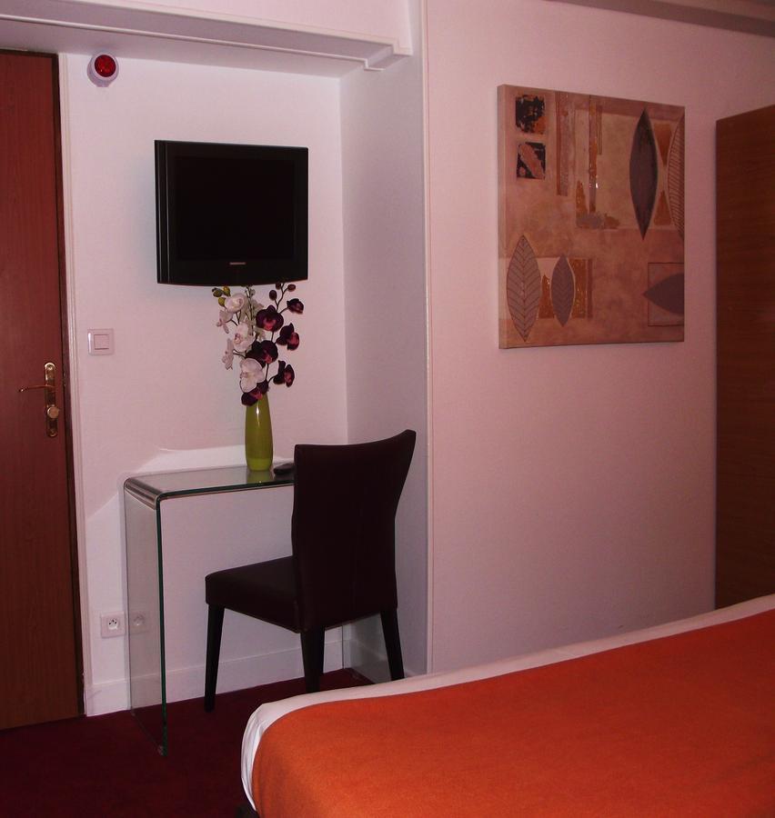 Le Nouvel Hotel Du Theatre Париж Стая снимка